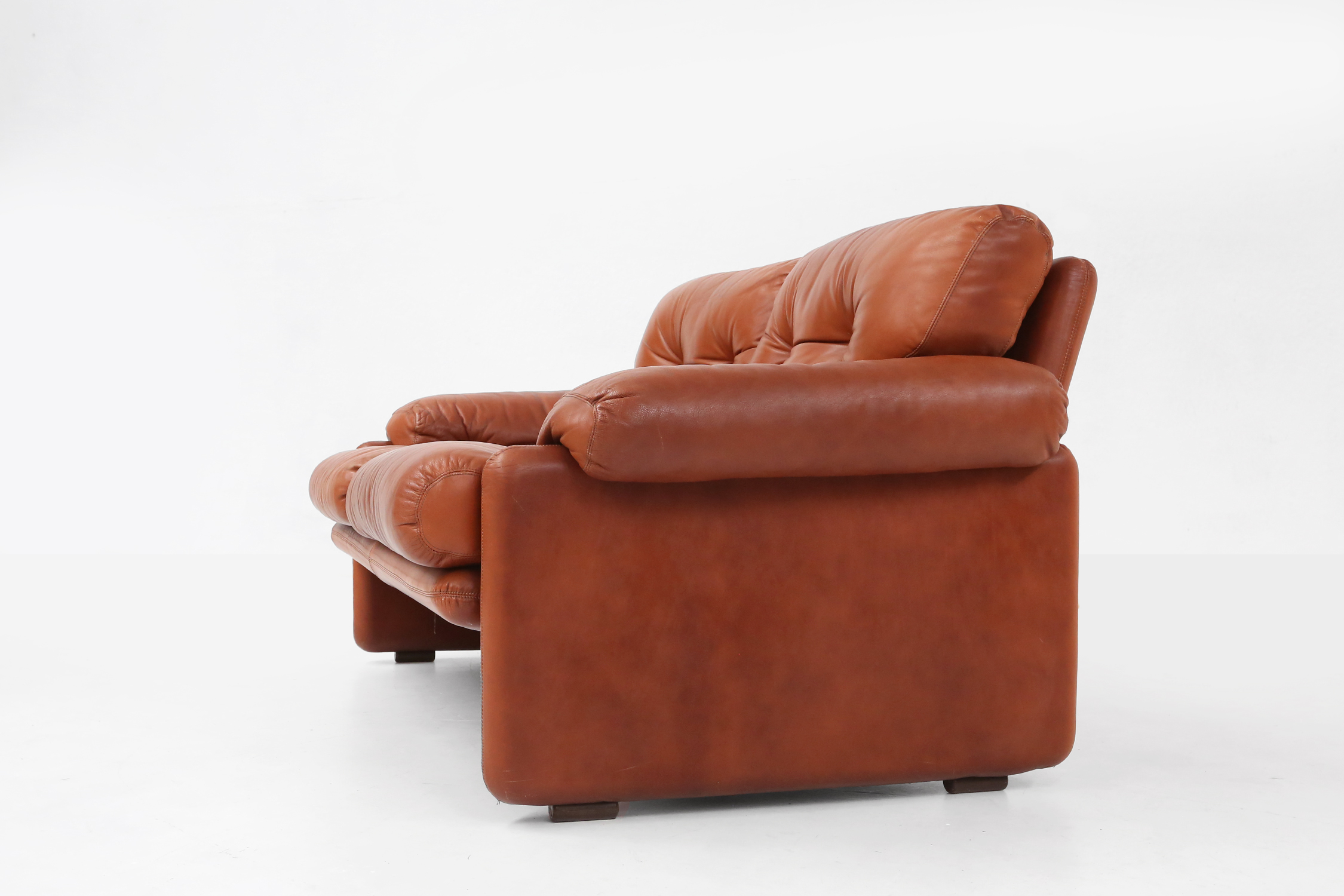 Brown leather 2-seater sofa Coronado by Tobia Scarpa for B&B Italia, Italy ca. 1960thumbnail